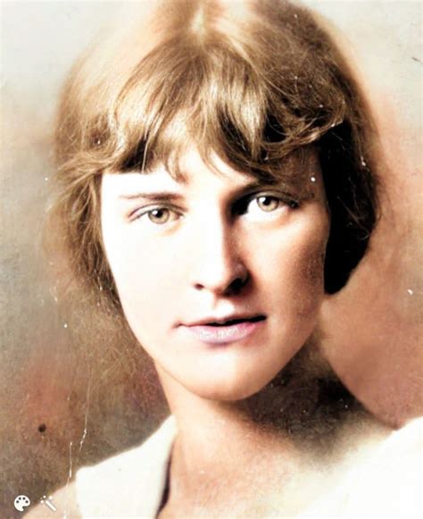 Mildred Harnack .